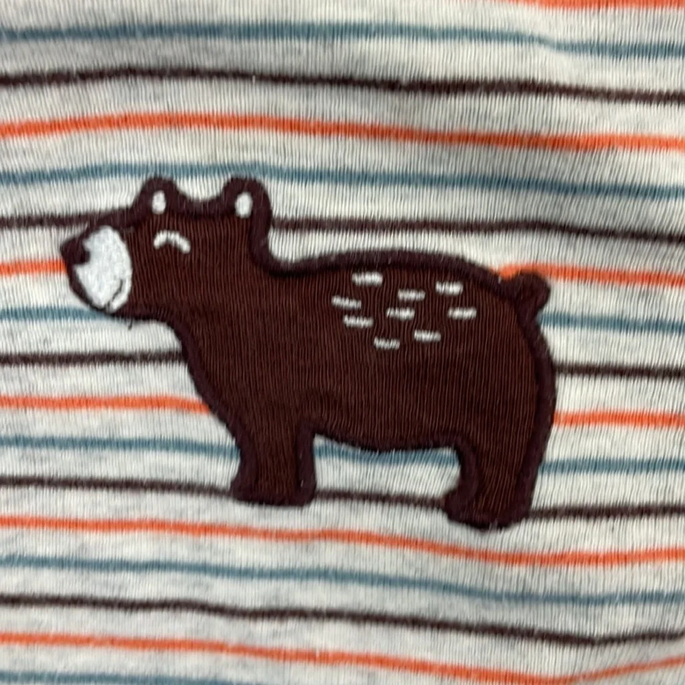 Carter’s striped bear long sleeve onsie 24 months - Picture 5 of 6